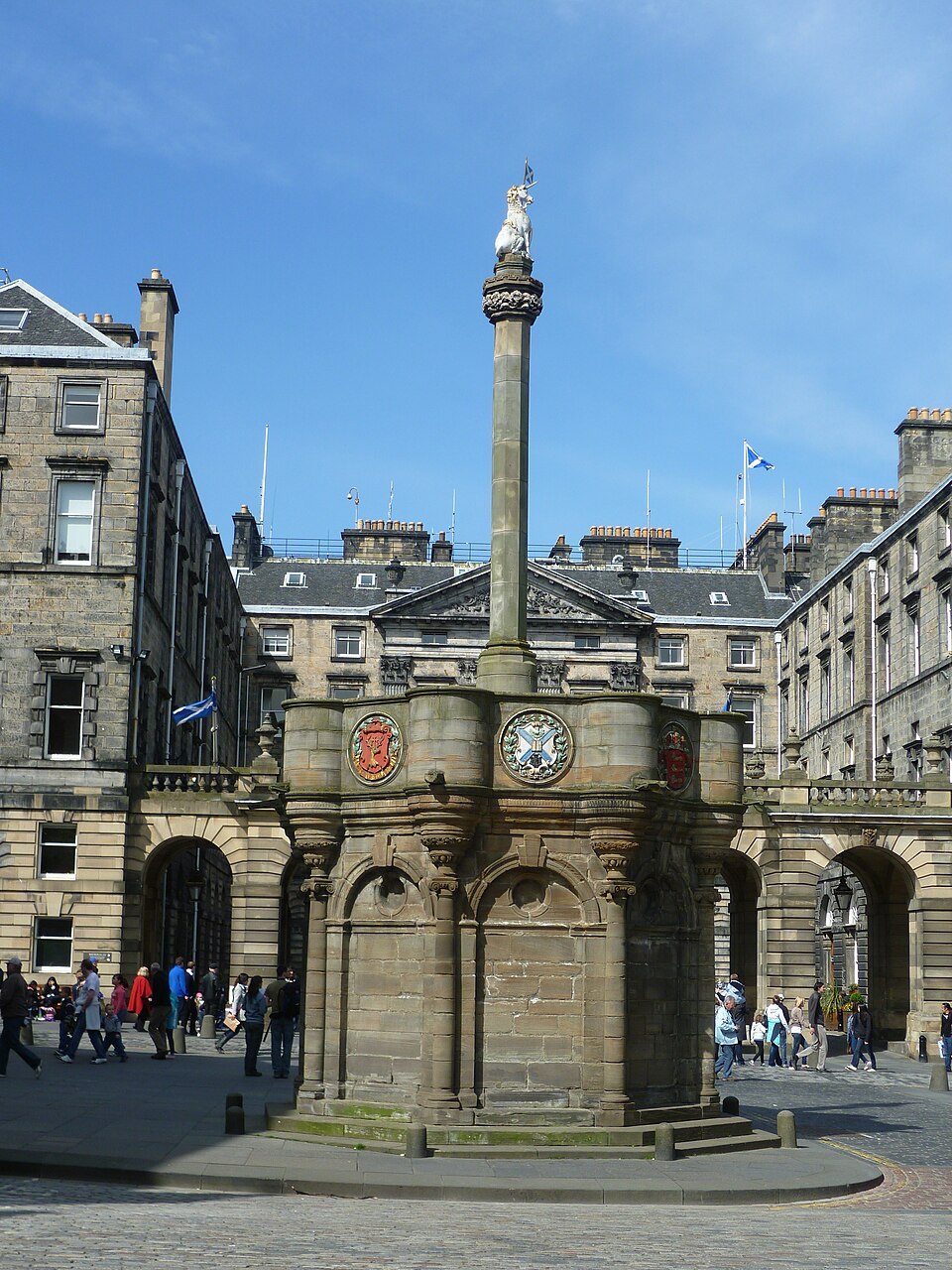 Mercat Cross